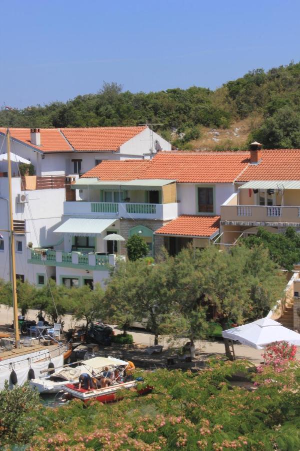 Apartments And Rooms By The Sea Zaglav, Dugi Otok - 8170 Sali Exterior foto